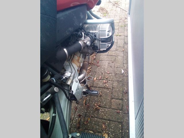 bmw - r-1100-gs