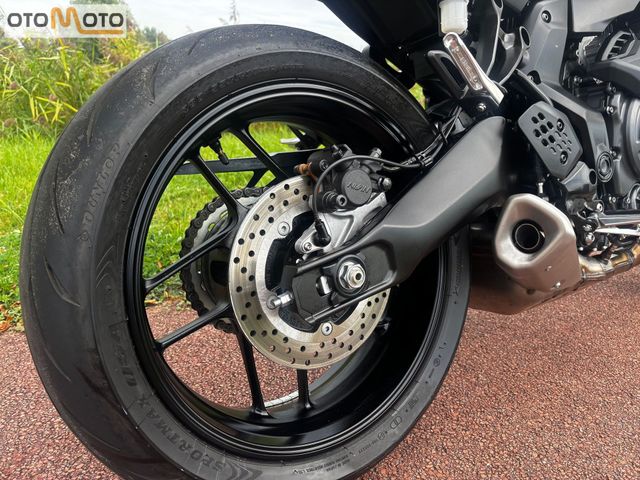 yamaha - mt-07-y-amt