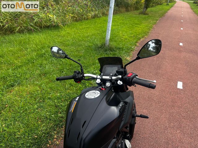 yamaha - mt-07-y-amt
