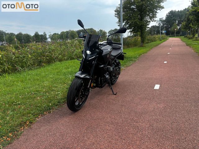 yamaha - mt-07-y-amt