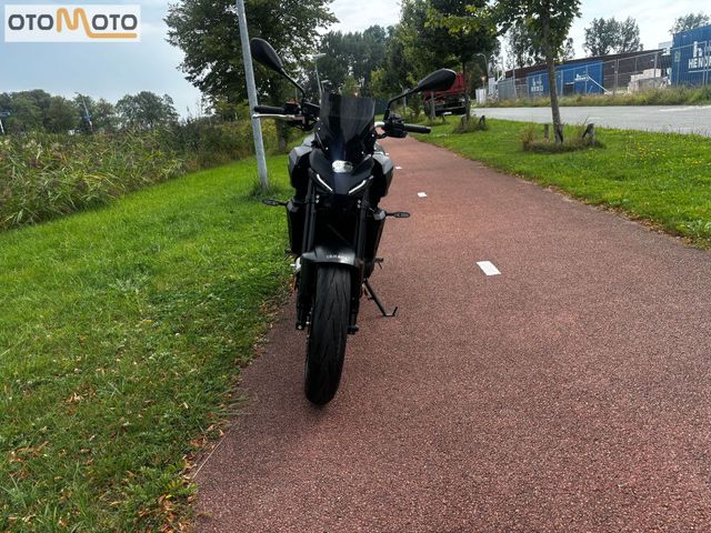 yamaha - mt-07-y-amt