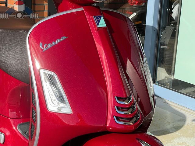 vespa - gts-300-touring