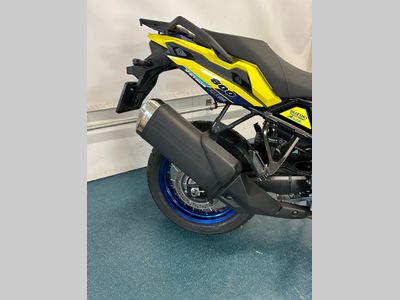 SUZUKI V-STROM 800 DE – foto 3