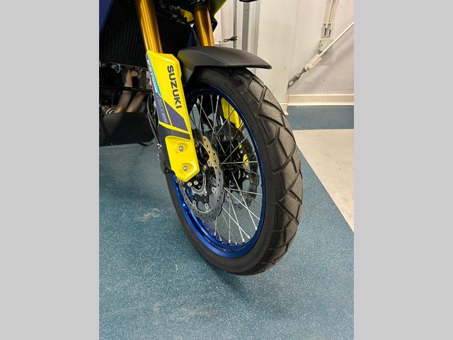 suzuki - v-strom-800-de