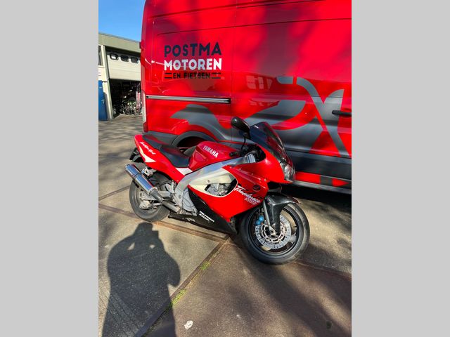 yamaha - yzf-1000-r-thunderace