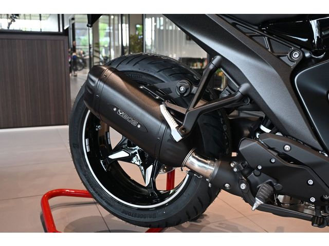 bmw - r-1300-r