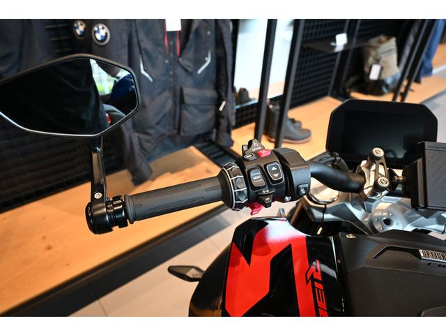 bmw - r-1300-r