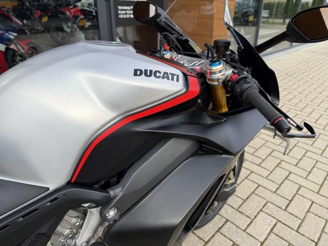 ducati - panigale-v4-sp