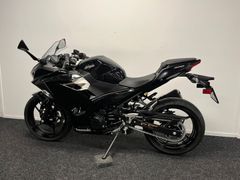 Kawasaki Ninja 400 2018 occasion – foto 15 van 24