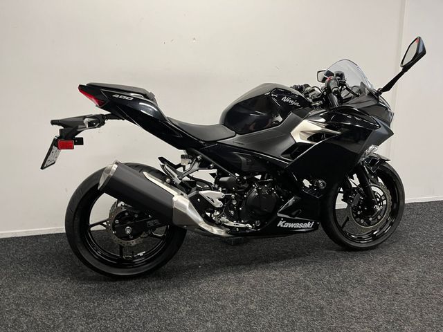 kawasaki - ninja-400