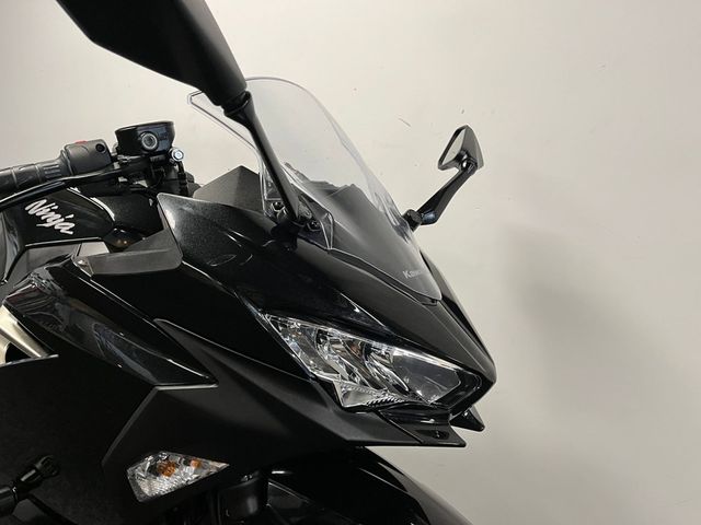 kawasaki - ninja-400