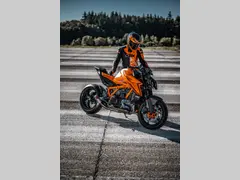 KTM 1390 Super Duke R 2026 nieuw – foto 16 van 17