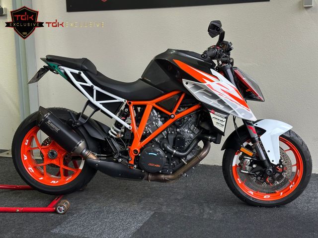 ktm - 1290-super-duke-r