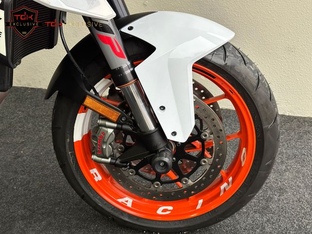 ktm - 1290-super-duke-r