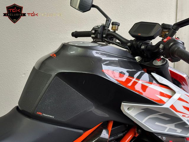 ktm - 1290-super-duke-r