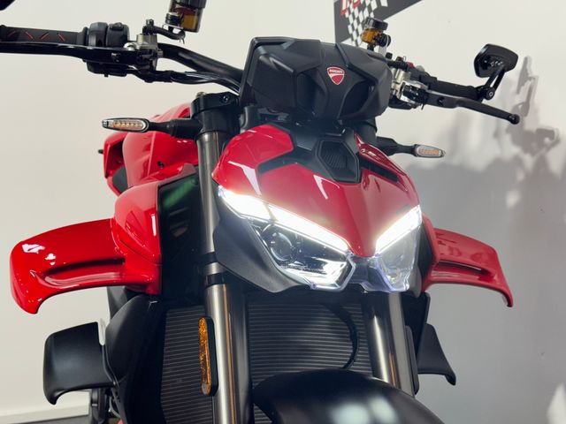 ducati - streetfighter-v4