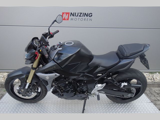 suzuki - gsr-750-a