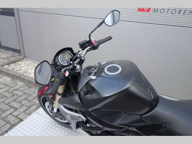 suzuki - gsr-750-a