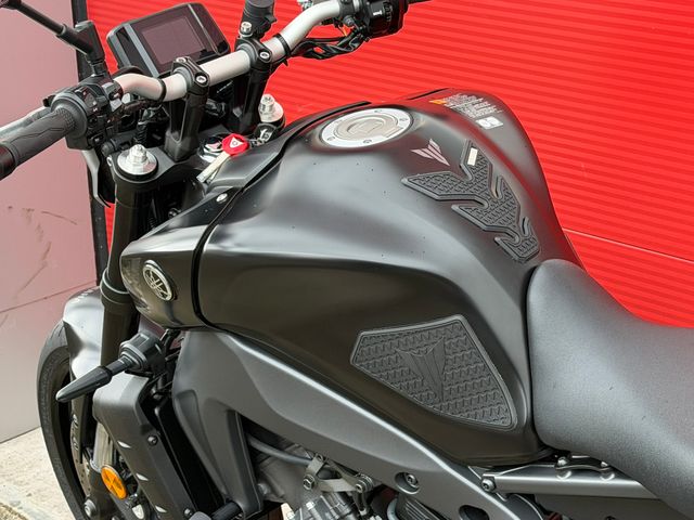 yamaha - mt-09-abs