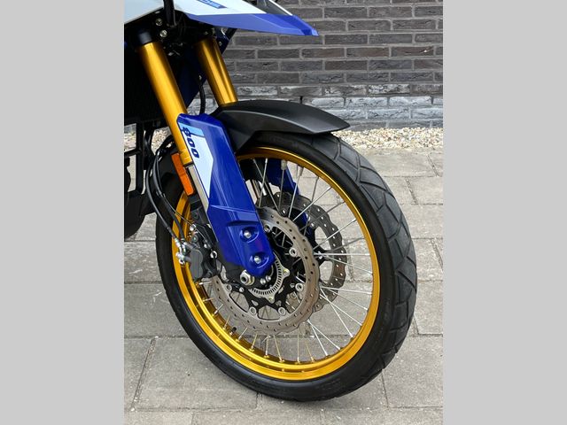 suzuki - v-strom-800-de