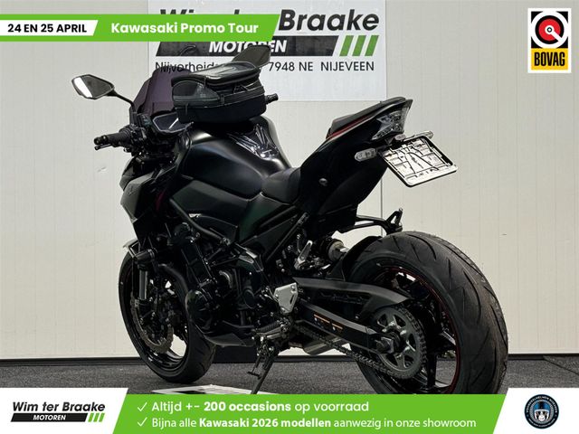 kawasaki - z900
