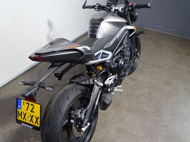 triumph - street-triple-rs