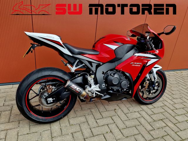 honda - cbr-1000-rr-fireblade