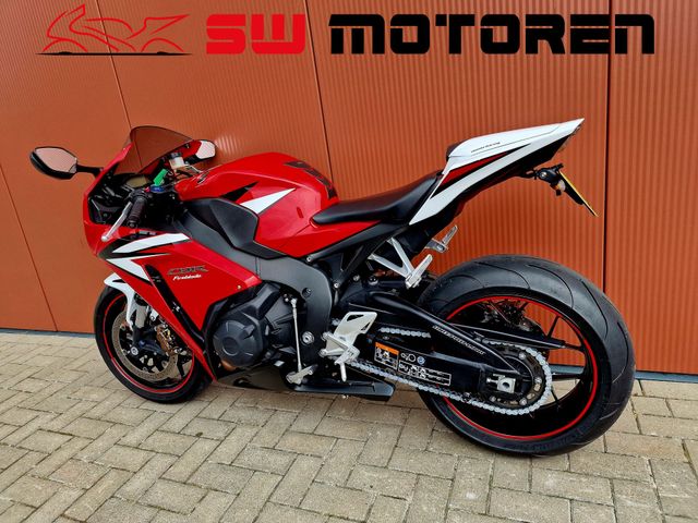 honda - cbr-1000-rr-fireblade