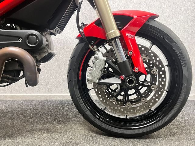 ducati - m-1100-evo