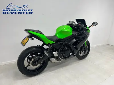 KAWASAKI NINJA 650 – foto 4