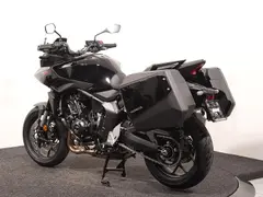 Honda CB 1000 GT 2026 nieuw – foto 5 van 7