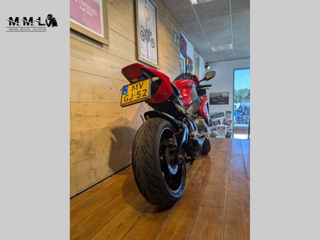honda - cbr-1000-rr-fireblade
