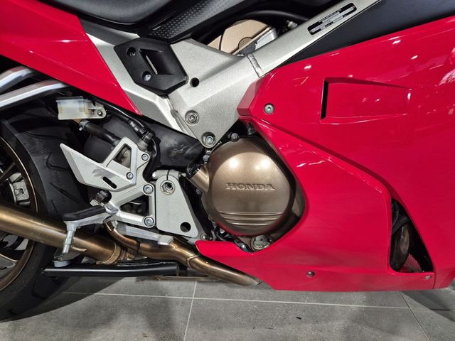 honda - vfr-800-fi-vtec-abs