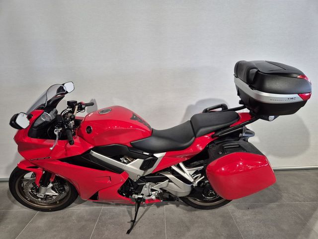 honda - vfr-800-fi-vtec-abs