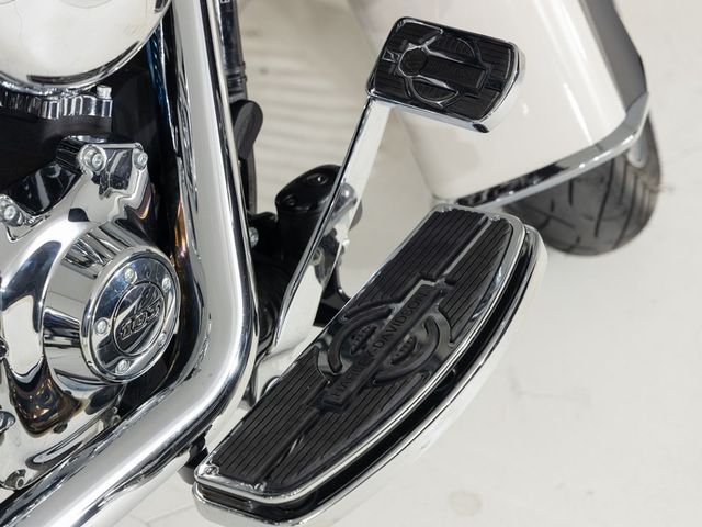harley-davidson - deluxe--heritage-special-flstni