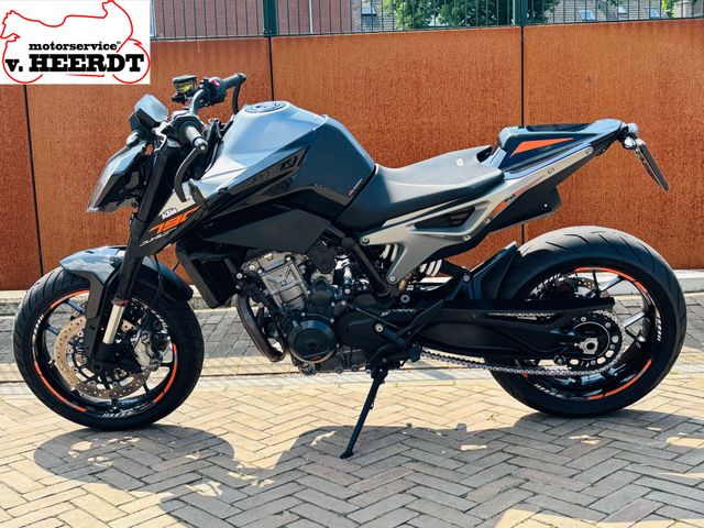 ktm - 790-duke