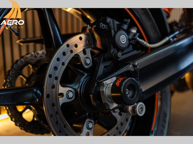 ktm - 990-super-duke-r