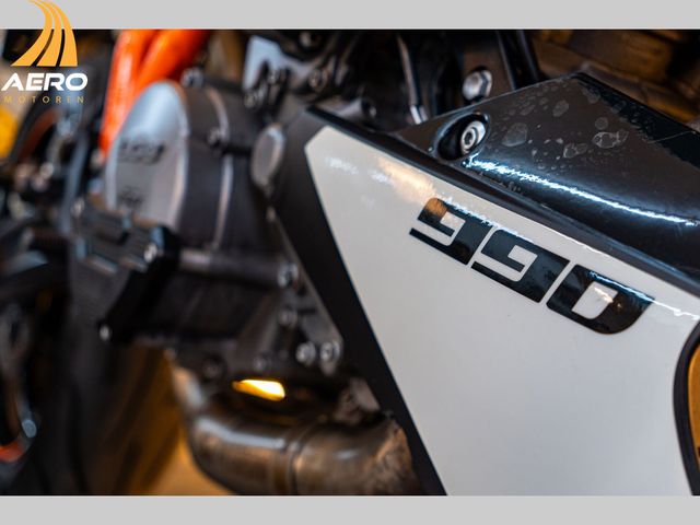 ktm - 990-super-duke-r
