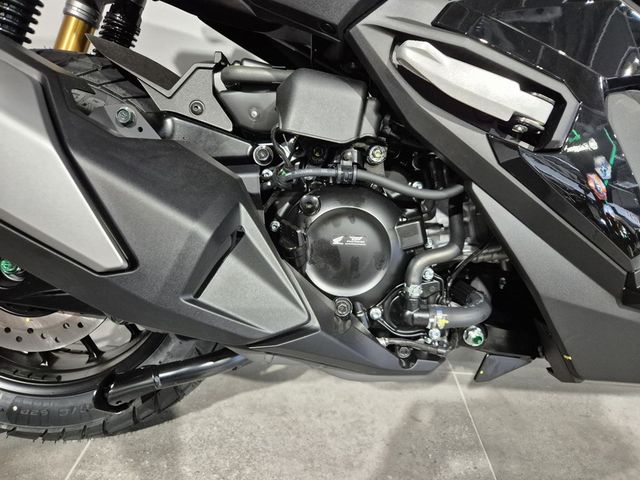 honda - adv-350