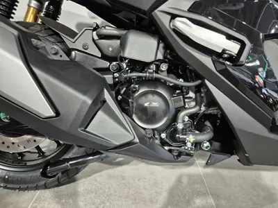 HONDA ADV 350 – foto 4