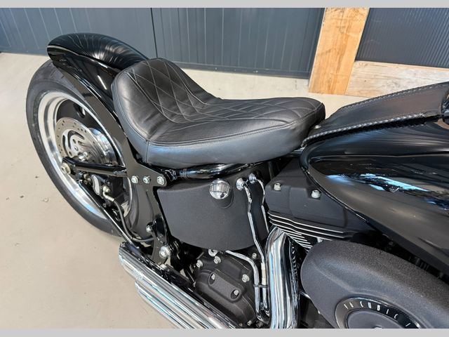 harley-davidson - night-train-fxstbi