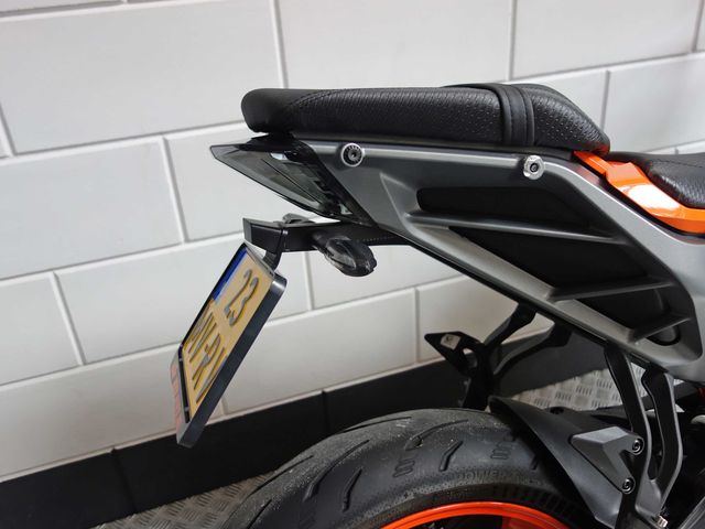ktm - 390-duke-abs