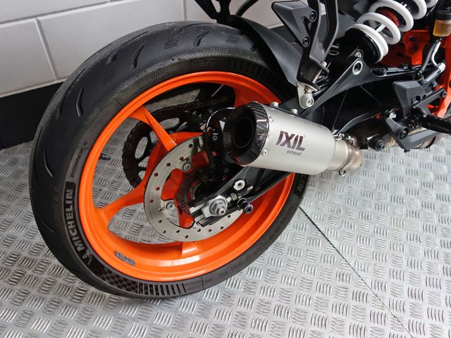 ktm - 390-duke-abs