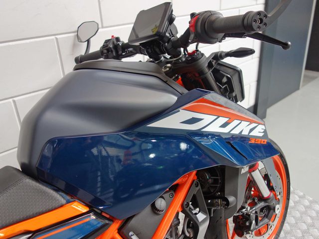 ktm - 390-duke-abs