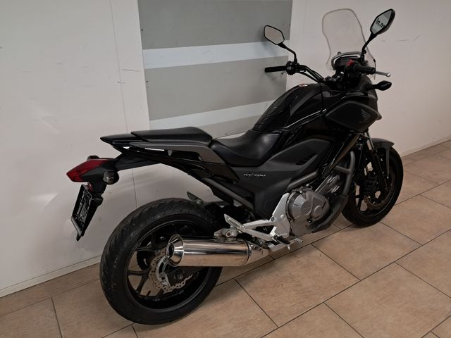 honda - nc-700-x