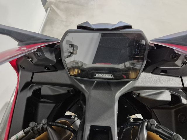 ducati - panigale-v2-s