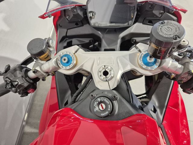 ducati - panigale-v2-s