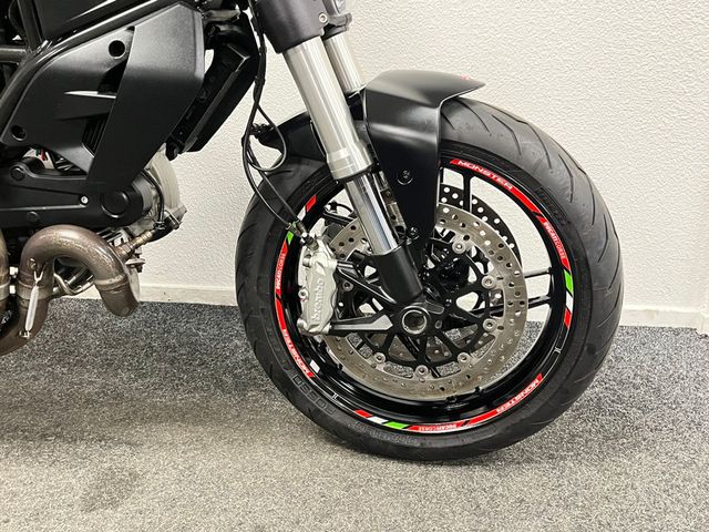 ducati - monster-797