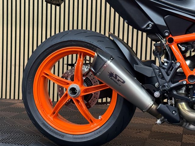 ktm - 1290-super-duke-r-evo
