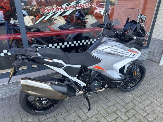 ktm - 1290-super-adventure-s